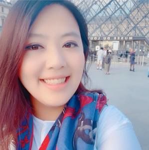 Meet your Posher, Jasmine